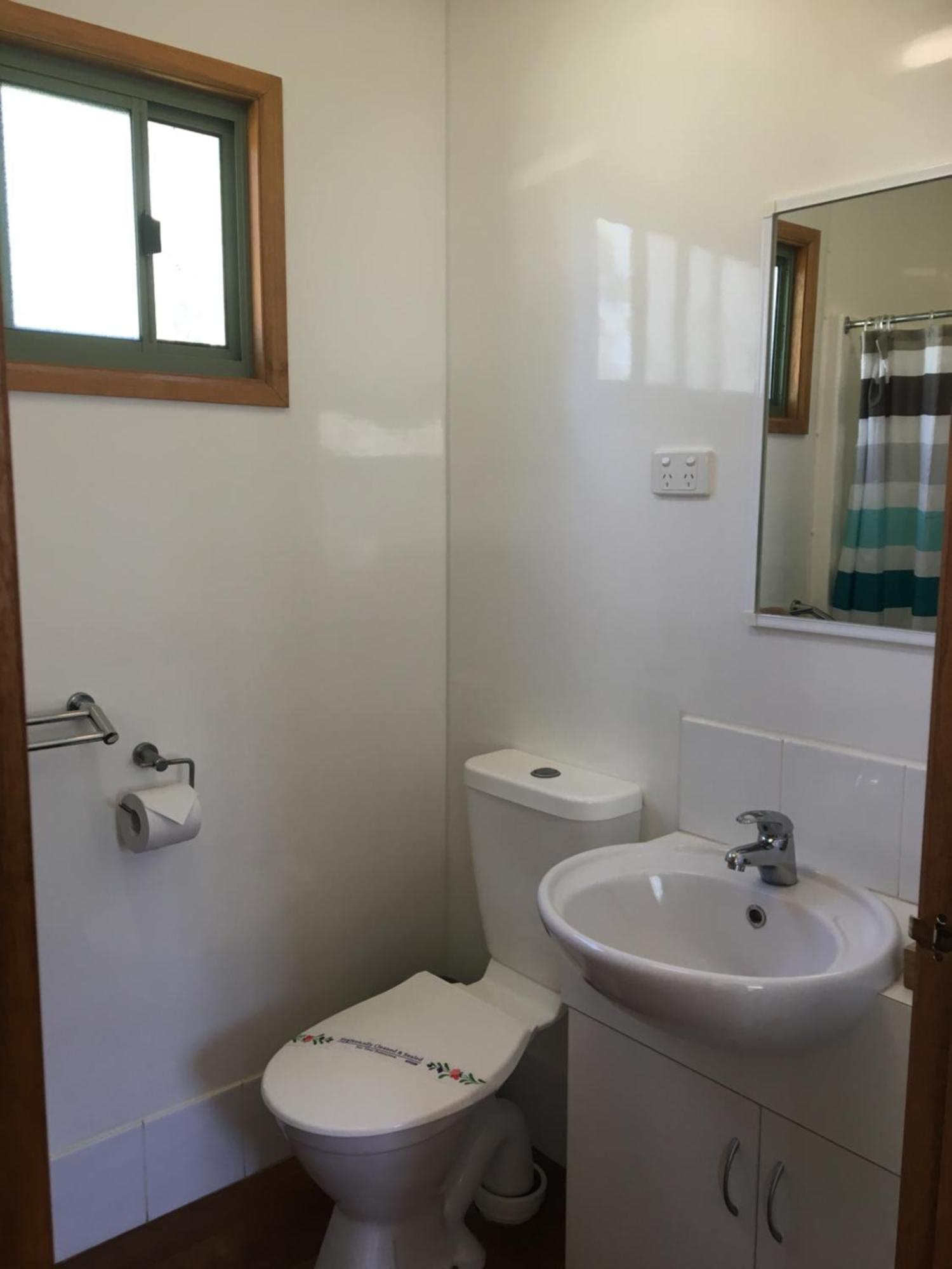 Murray River Hideaway Holiday Park Strathmerton Exterior photo
