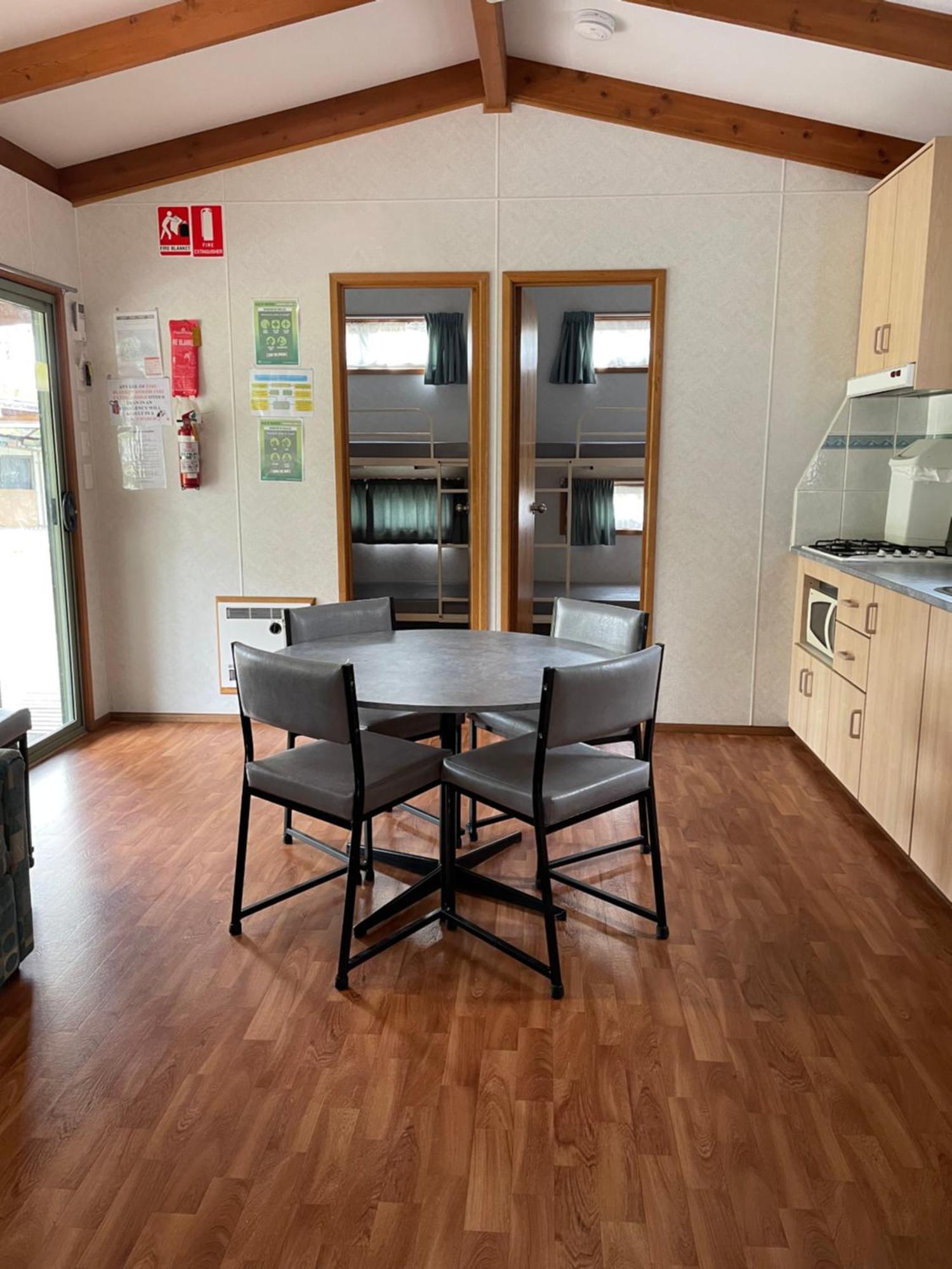 Murray River Hideaway Holiday Park Strathmerton Exterior photo